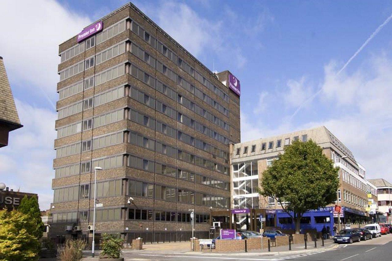 Premier Inn เบรนท์วูด ภายนอก รูปภาพ